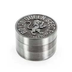 Grinder en métal avec relief par RQS Amsterdam