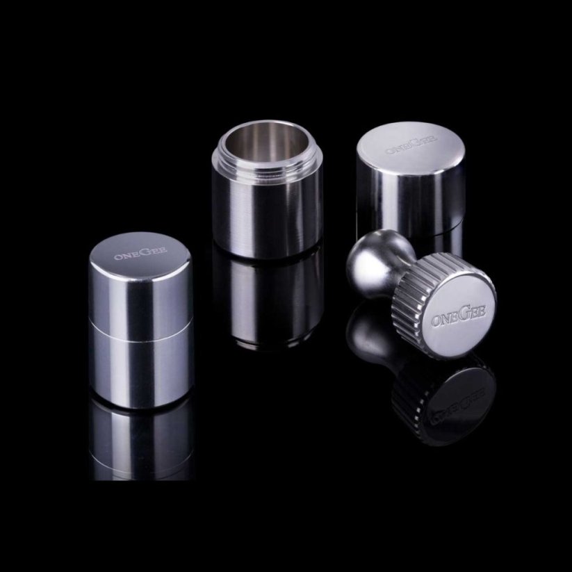 oneGee | Nerezový mlýnek na prášek